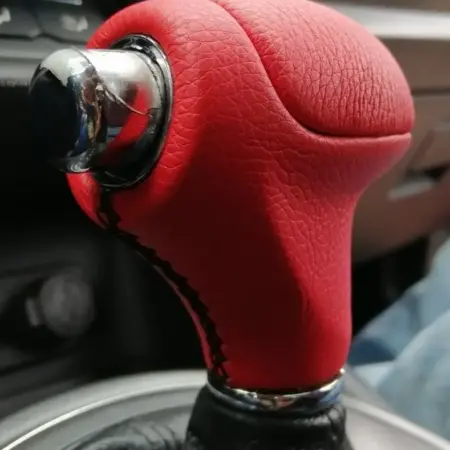 Tapizado de Perilla y Palanca de Cambios de Autos-4